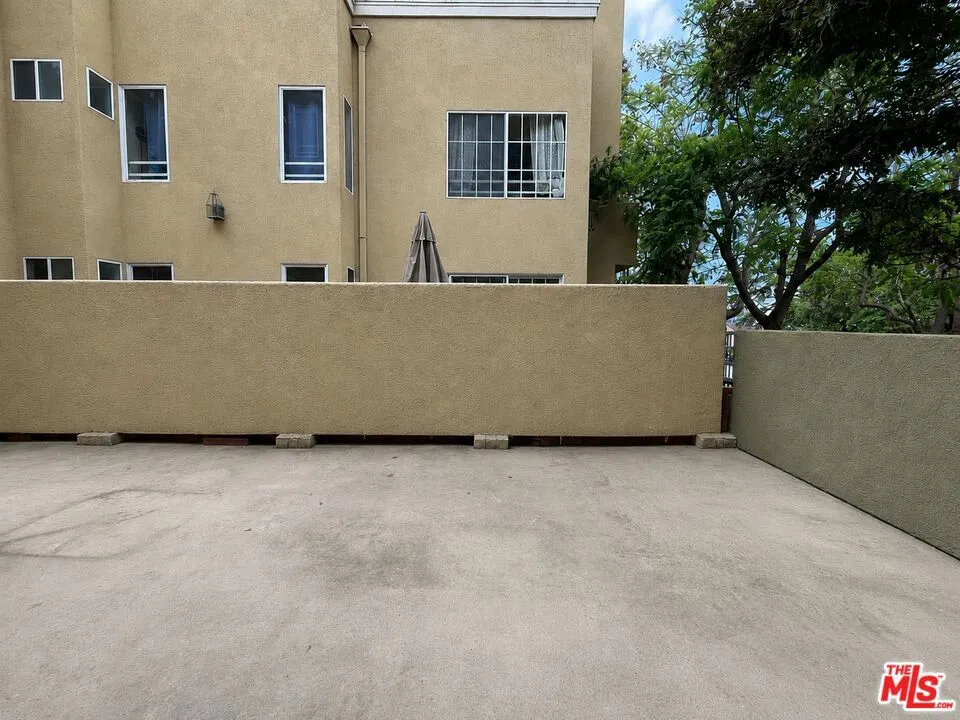Extra Large Patio