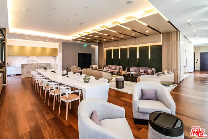 889 Francisco Street 2701, Los Angeles, California 90017