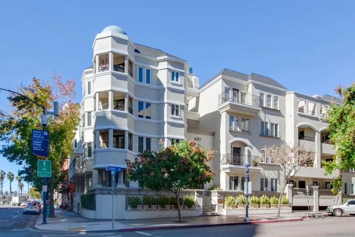 620 State St 123, San Diego, California 92101