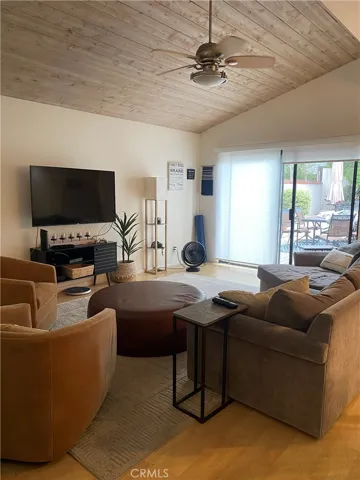 1204 Elm Ave, Manhattan Beach, California 90266