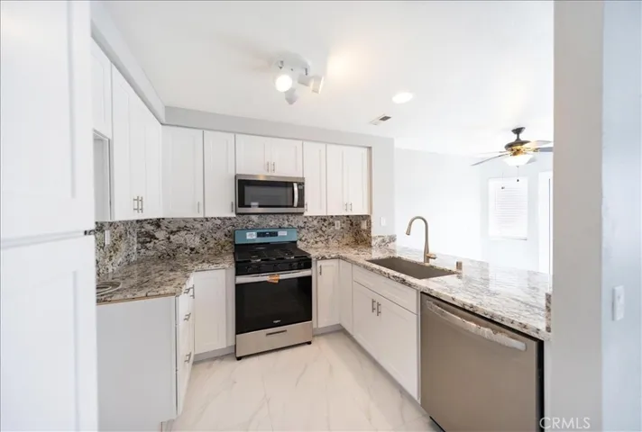 24687 New Haven, Murrieta, California 92562