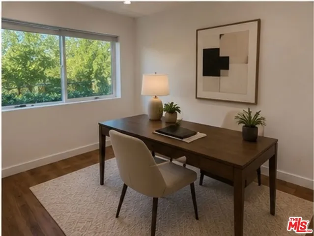 5638 Woodman Avenue, Sherman Oaks, California 91401