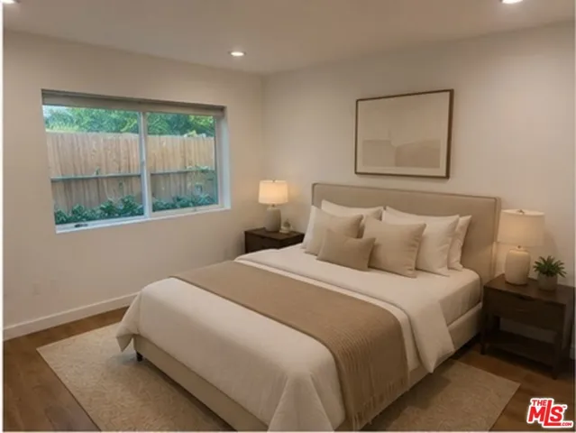 5638 Woodman Avenue, Sherman Oaks, California 91401
