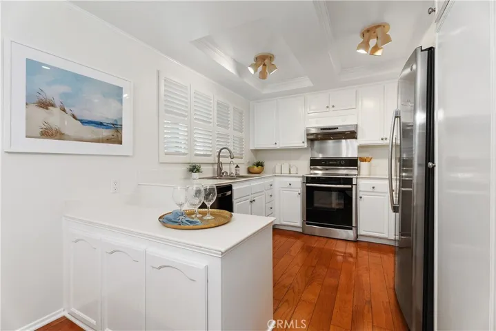 5489 Paseo Del Lago W B, Laguna Woods, California 92637