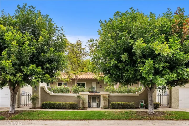 5489 Paseo Del Lago W B, Laguna Woods, California 92637