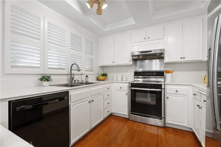5489 Paseo Del Lago W B, Laguna Woods, California 92637