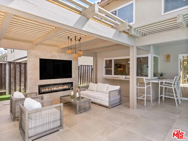 32017 Wallington Court, Westlake Village, California 91361