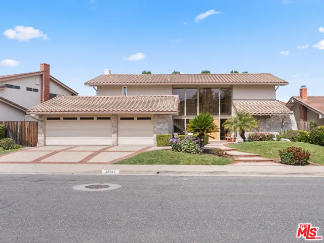 32017 Wallington Court, Westlake Village, California 91361