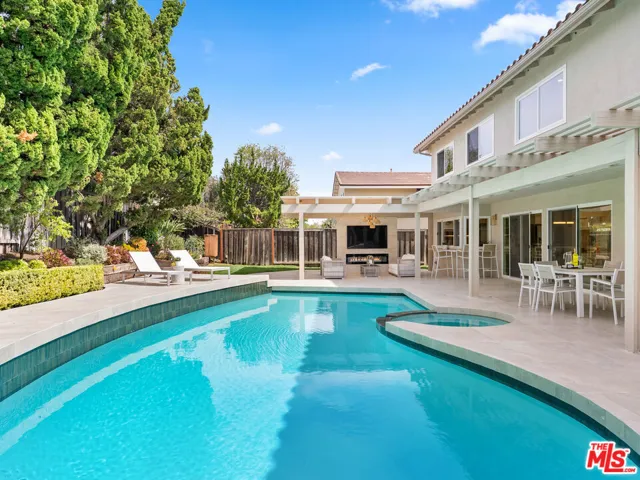 32017 Wallington Court, Westlake Village, California 91361