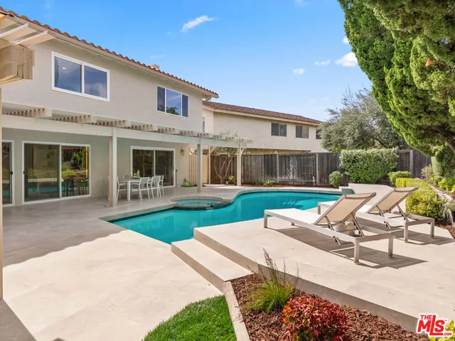 32017 Wallington Court, Westlake Village, California 91361
