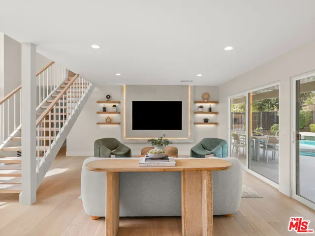 32017 Wallington Court, Westlake Village, California 91361