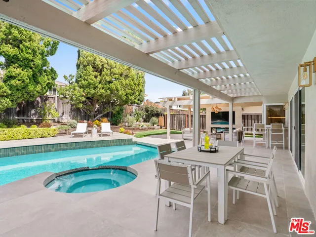32017 Wallington Court, Westlake Village, California 91361