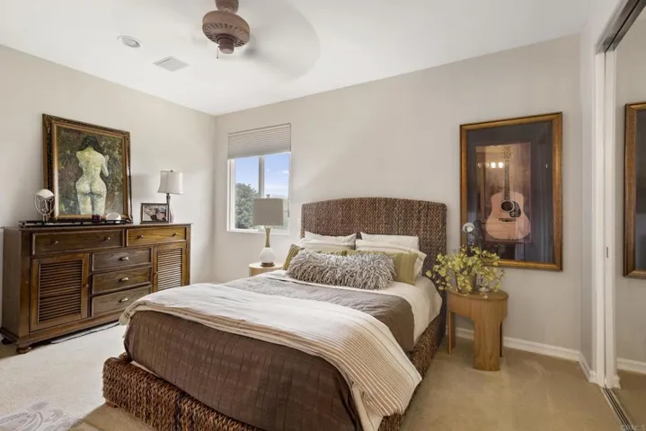 6805 Farms View, San Diego, California 92067