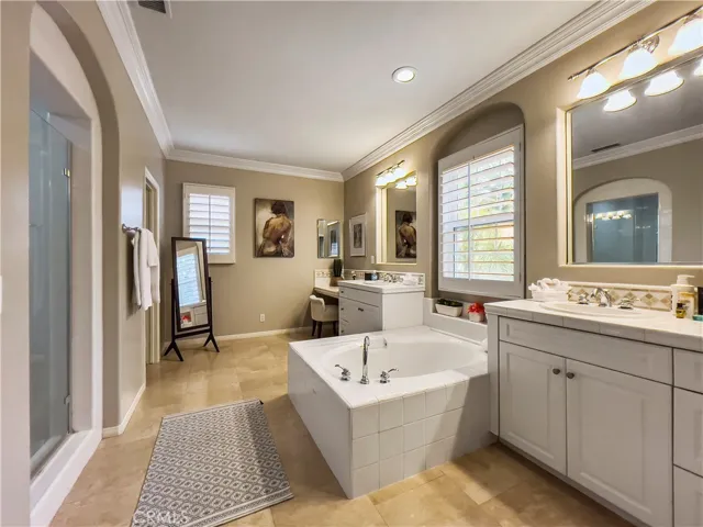 63 Secret Garden, Irvine, California 92620