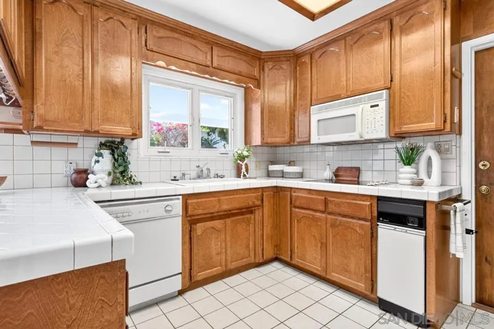 4228 Cobalt Drive, La Mesa, California 91941