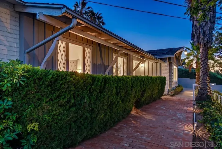 4228 Cobalt Drive, La Mesa, California 91941