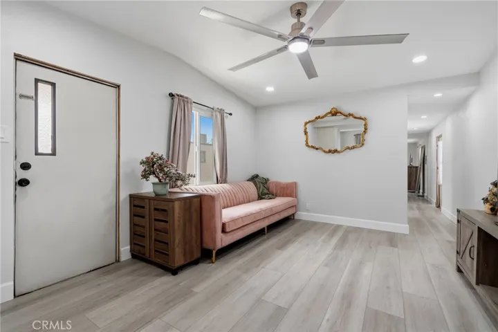 12846 W Lacey Boulevard 15, Hanford, California 93230