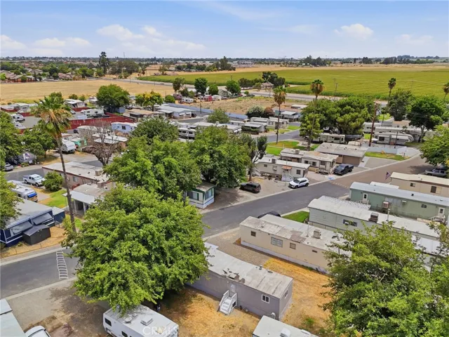12846 W Lacey Boulevard 15, Hanford, California 93230