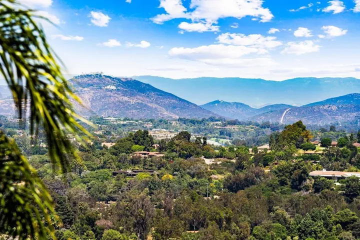 736 San Mario Drive, Solana Beach, California 92075