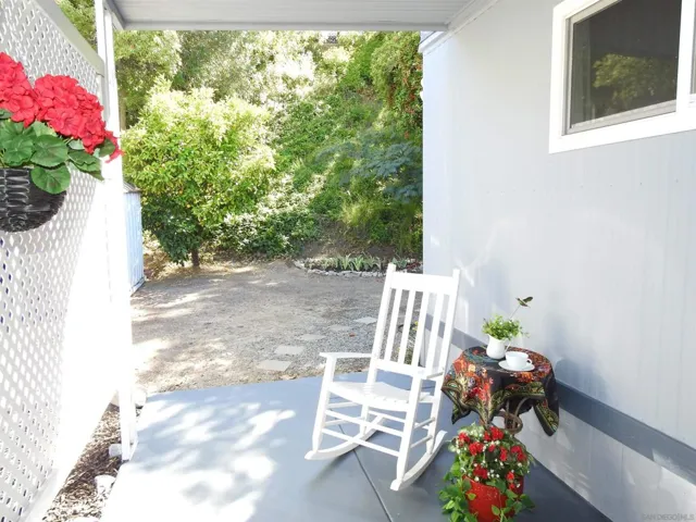 8712 N Magnolia Spc 108, Santee, California 92071