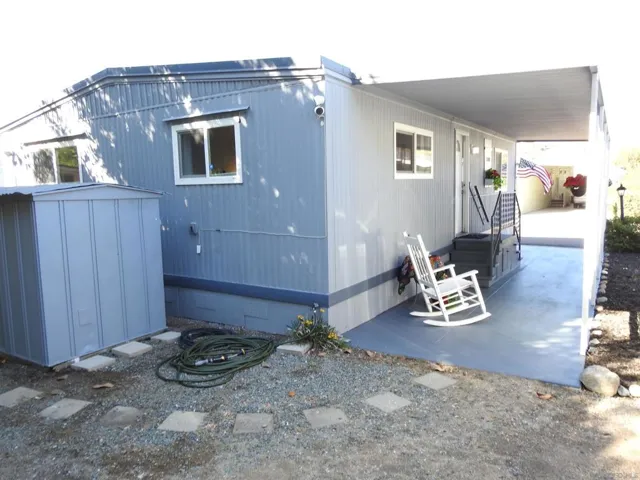 8712 N Magnolia Spc 108, Santee, California 92071