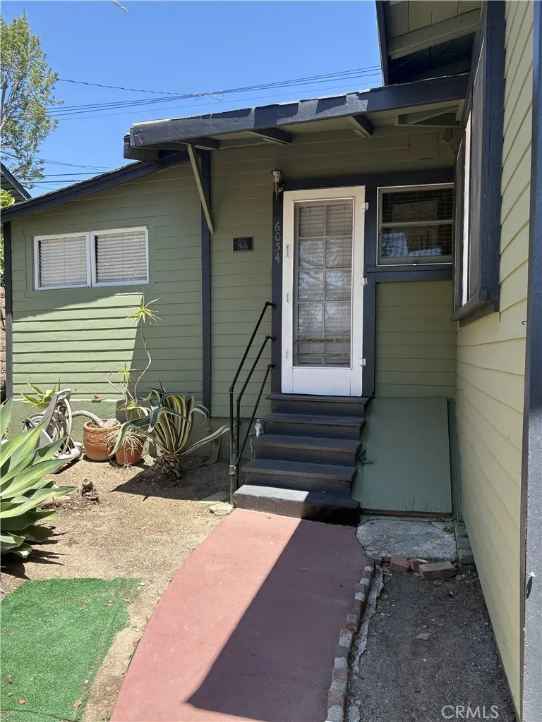 6034 Washington