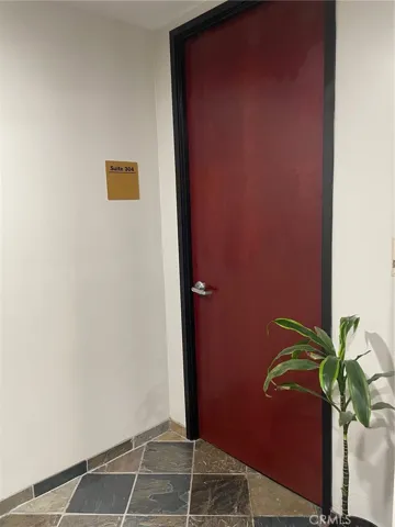 412 W Broadway 304, Glendale, California 91204