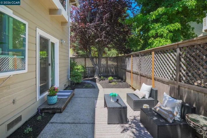16 Josefa Pl, Moraga, California 94556