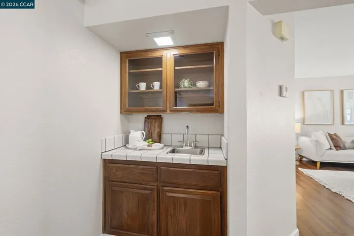 16 Josefa Pl, Moraga, California 94556
