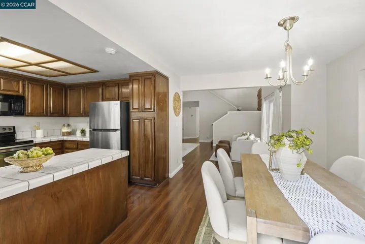 16 Josefa Pl, Moraga, California 94556