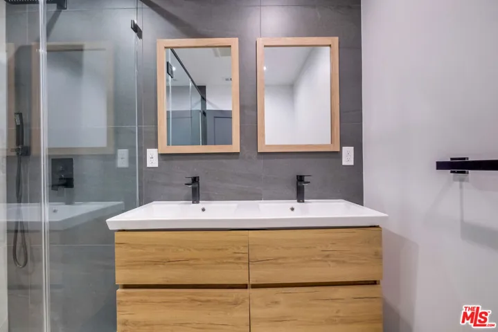 5715 Corteen Place, Valley Village, California 91607