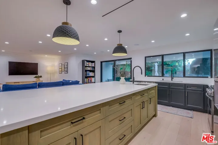 5715 Corteen Place, Valley Village, California 91607