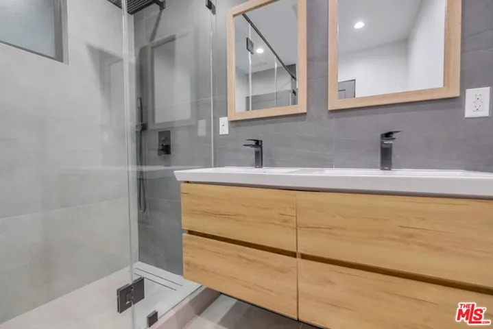 5715 Corteen Place, Valley Village, California 91607