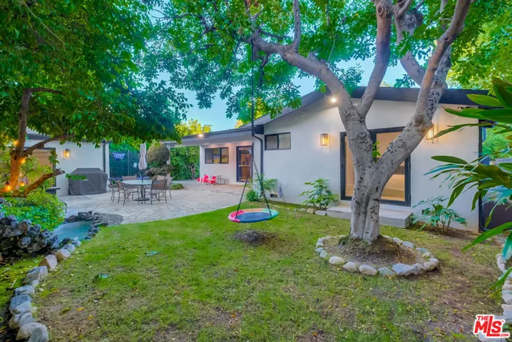5715 Corteen Place, Valley Village, California 91607