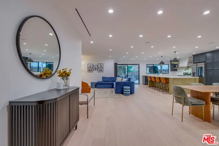 5715 Corteen Place, Valley Village, California 91607