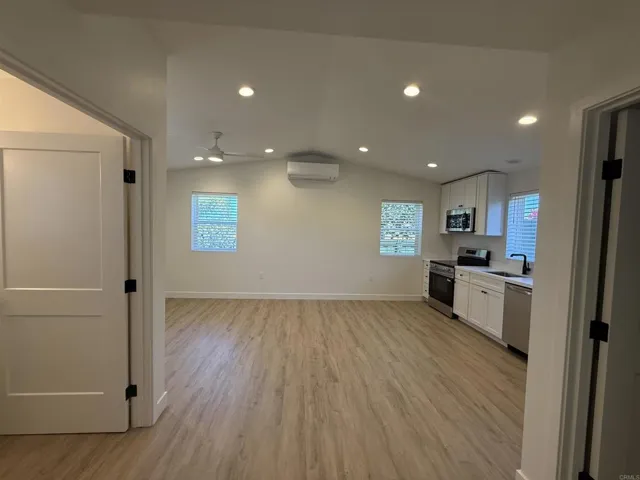 4005 Manzanita, San Diego, California 92105