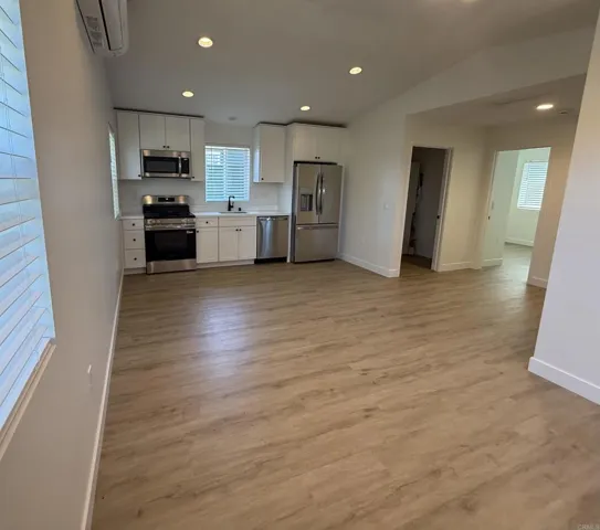 4005 Manzanita, San Diego, California 92105