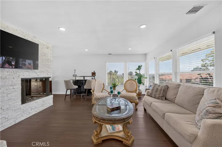 9400 Portada Drive, Whittier, California 90603
