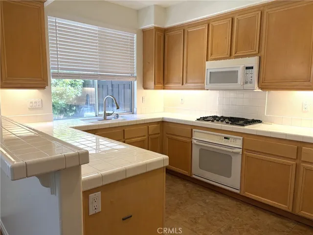 43 Del Trevi, Irvine, California 92606