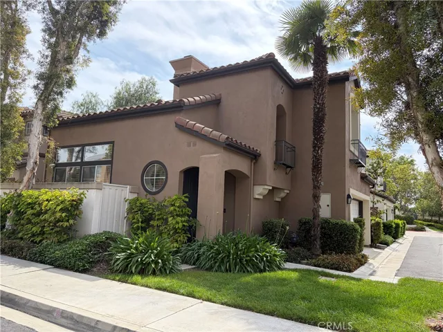 43 Del Trevi, Irvine, California 92606
