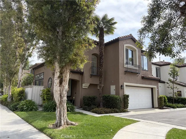 43 Del Trevi, Irvine, California 92606