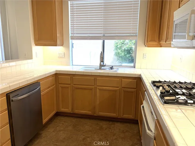 43 Del Trevi, Irvine, California 92606