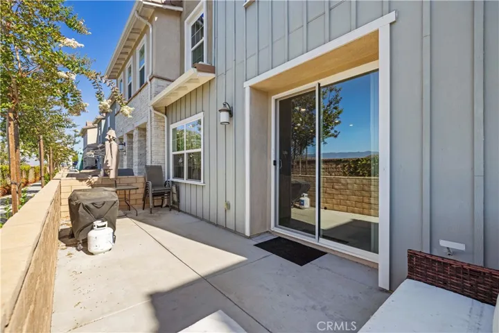 22760 Harmony Drive, Saugus, California 91350