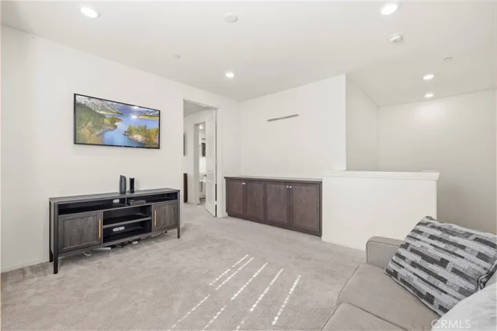22760 Harmony Drive, Saugus, California 91350