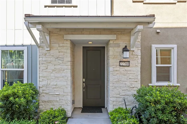 22760 Harmony Drive, Saugus, California 91350