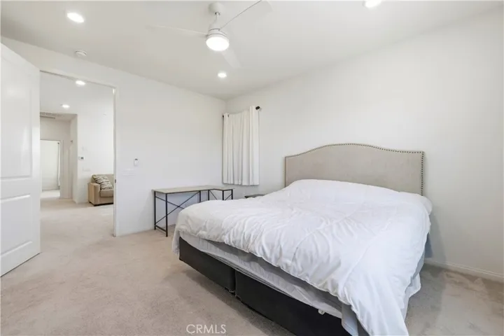 22760 Harmony Drive, Saugus, California 91350