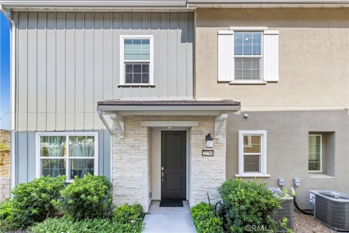 22760 Harmony Drive, Saugus, California 91350
