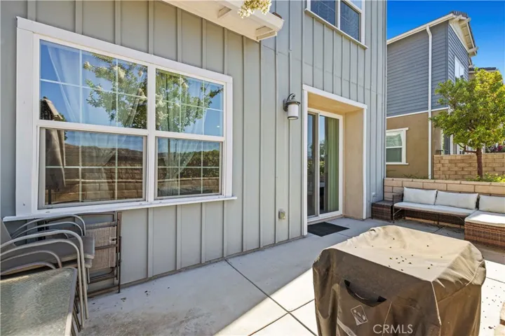 22760 Harmony Drive, Saugus, California 91350