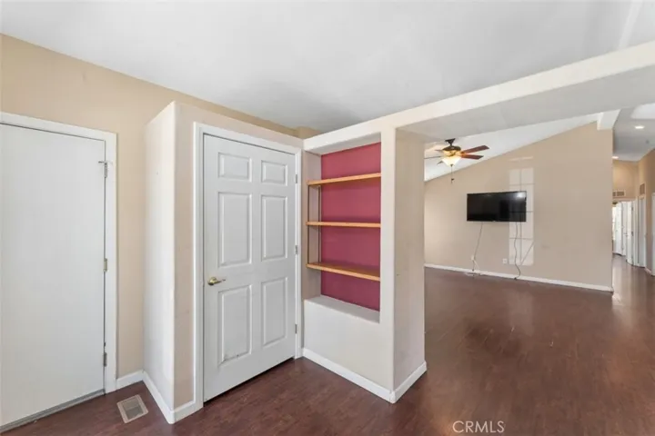 19931 Northcliff, Canyon Country, California 91351