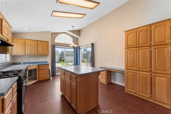 19931 Northcliff, Canyon Country, California 91351